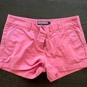 Vineyard vines pink shorts